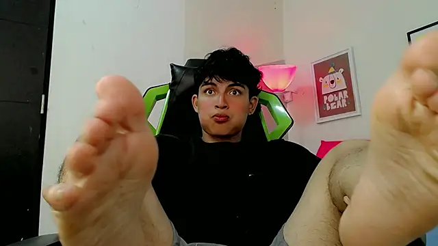 Green XoX online show from December 1, 2025, 8:58 pm