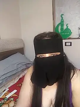 lolotheone online show from April 6, 2026, 12:52 am