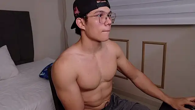 Snapshot of Thony_Big chatting on January 15, 2026, 7:17 pm Thony Big online show from January 15, 2026, 7:17 pm