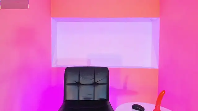 PrettyAngel   online show from January 19, 2026, 12:42 pm