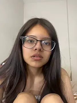 Snapshot of omifresita chatting on June 26, 2026, 8:02 pm omifresita online show from June 26, 2026, 8:02 pm