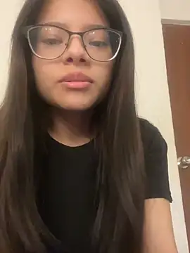 Snapshot of omifresita chatting on June 30, 2026, 3:02 pm omifresita online show from June 30, 2026, 3:02 pm
