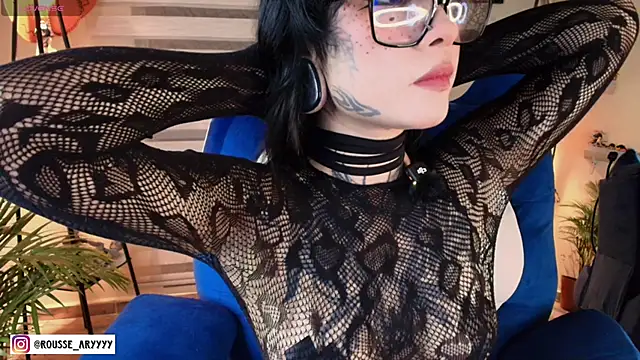 AryRousse online show from April 22, 2026, 2:14 am