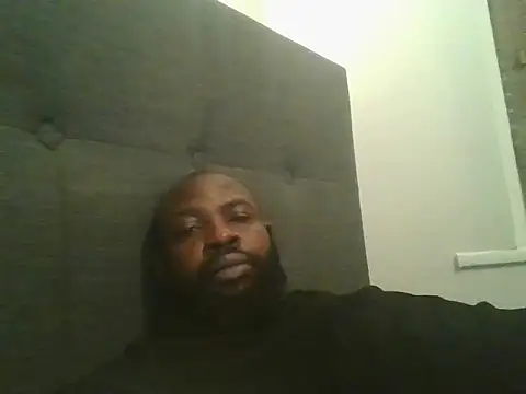 Snapshot of smartfuck777 chatting on December 19, 2025, 1:12 am smartfuck777 online show from December 19, 2025, 1:12 am