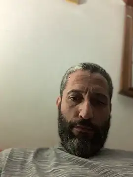 Snapshot of Calientesensible chatting on April 30, 2026, 3:35 am Calientesensible online show from April 30, 2026, 3:35 am