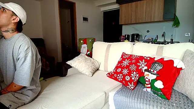 liorvante online show from December 19, 2025, 5:42 pm