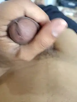 TwinklyBasket897 online show from February 19, 2026, 4:19 am