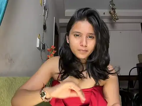 Piyyuu online show from May 21, 2026, 6:48 pm