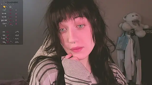 MePretty online show from October 21, 2025, 5:24 pm