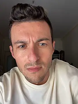 3turkish6model9 online show from February 24, 2026, 7:39 am