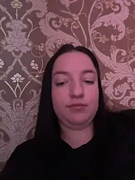 DianazLove1 online show from February 12, 2026, 8:31 am