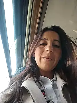 AlessiaRinaldi  online show from February 11, 2026, 8:25 pm