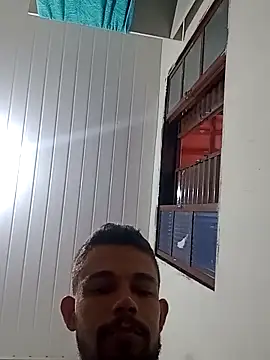 Snapshot of leonct chatting on November 30, 2025, 8:29 am leonct online show from November 30, 2025, 8:29 am