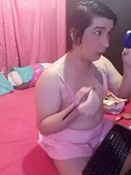 sissy-lover online show from January 14, 2026, 4:01 pm