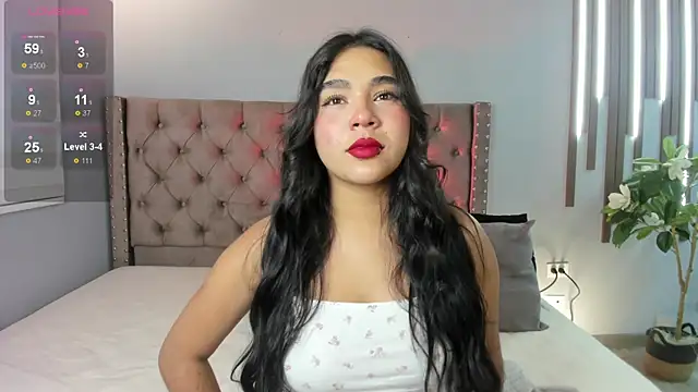 Mylarossi online show from December 4, 2025, 12:25 pm