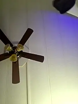 Snapshot of caners66 chatting on February 24, 2026, 10:57 am caners66 online show from February 24, 2026, 10:57 am