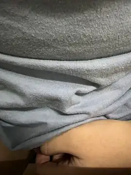 hiiiizzzz online show from February 2, 2026, 11:42 am