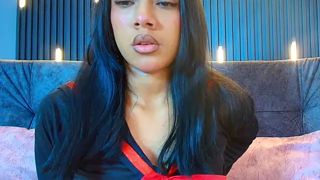 brunette candyy  online show from March 19, 2026, 1:15 pm