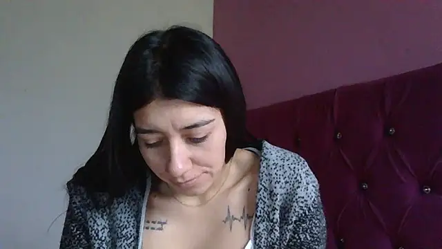 Snapshot of TaylorLove- chatting on December 20, 2025, 11:50 am TaylorLove- online show from December 20, 2025, 11:50 am