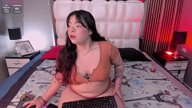 xCharlotte 20 online show from February 7, 2026, 8:45 pm