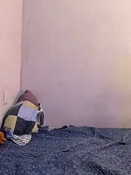 Arely-L1 online show from February 7, 2026, 6:44 pm