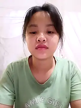 Pretty-haert online show from March 24, 2026, 8:19 am