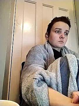 Amy01112 online show from February 2, 2026, 3:44 pm