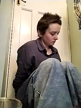 Amy01112 online show from February 19, 2026, 2:02 pm