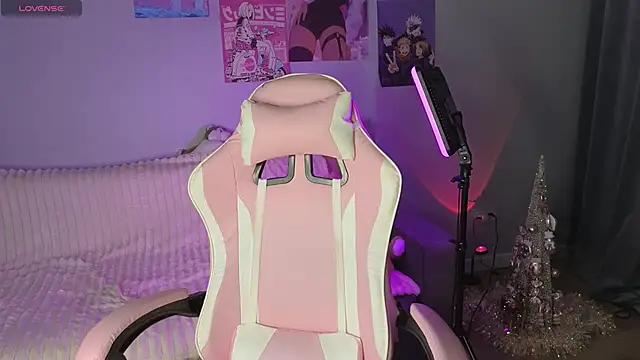 mimiicherry online show from January 12, 2026, 3:12 am