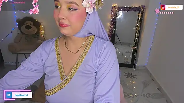 Jazmin kithana online show from March 31, 2026, 3:19 am