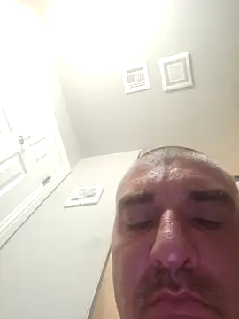 kockkloud online show from November 30, 2025, 8:35 pm