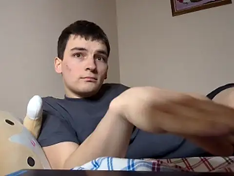 leo cutie online show from February 8, 2026, 5:38 pm