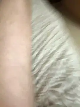 TRESBONNEBITE online show from April 1, 2026, 7:00 pm