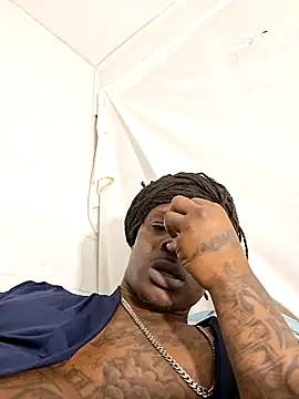 Snapshot of Cbelite1 chatting on February 5, 2026, 9:47 am Cbelite1 online show from February 5, 2026, 9:47 am