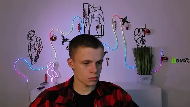 veldi to online show from January 5, 2026, 7:28 pm