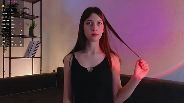 UmbraElyon online show from July 8, 2026, 5:12 am