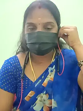 Tamil Pallavi online show from March 4, 2026, 6:03 pm