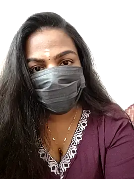 Snapshot of Tamil_Shara chatting on December 17, 2025, 4:46 pm Tamil Shara online show from December 17, 2025, 4:46 pm