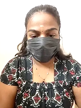 Snapshot of Tamil_Shara chatting on December 18, 2025, 4:35 pm Tamil Shara online show from December 18, 2025, 4:35 pm