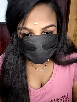 Snapshot of Tamil_Shara chatting on January 5, 2026, 5:27 pm Tamil Shara online show from January 5, 2026, 5:27 pm