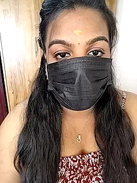 Snapshot of Tamil_Shara chatting on February 3, 2026, 6:40 am Tamil Shara online show from February 3, 2026, 6:40 am