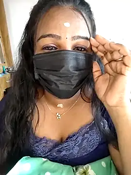 Snapshot of Tamil_Shara chatting on July 27, 2026, 8:43 am Tamil Shara online show from July 27, 2026, 8:43 am