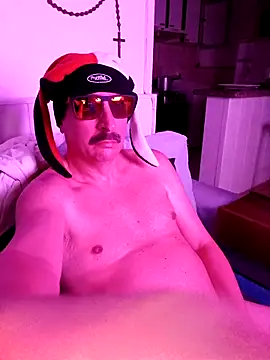 FocussedFreckle online show from March 21, 2026, 5:23 am