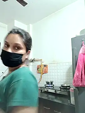 Snapshot of shilpa-singh chatting on February 23, 2026, 4:48 pm shilpa-singh online show from February 23, 2026, 4:48 pm