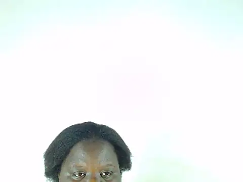 Snapshot of NAUGHTY_MIDGET30 chatting on May 7, 2026, 8:42 am NAUGHTY MIDGET30 online show from May 7, 2026, 8:42 am