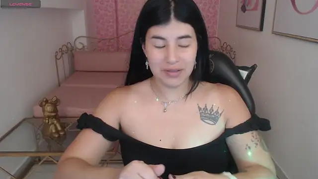 Nina harpper  online show from January 9, 2026, 8:21 pm