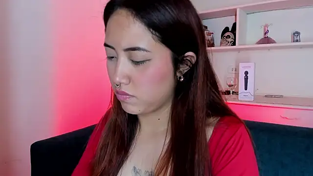 Snapshot of Saelivrae chatting on January 9, 2026, 7:15 pm Saelivrae online show from January 9, 2026, 7:15 pm