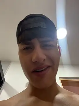 Lander Cruz online show from May 30, 2026, 1:19 pm