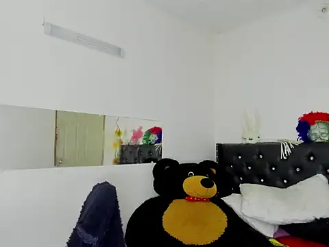 Snapshot of BlakeNoir_ chatting on May 15, 2026, 1:01 am BlakeNoir online show from May 15, 2026, 1:01 am