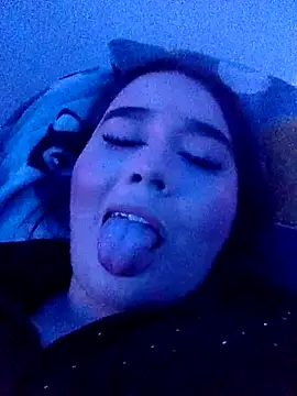 Angelina Miller online show from January 17, 2026, 3:55 am